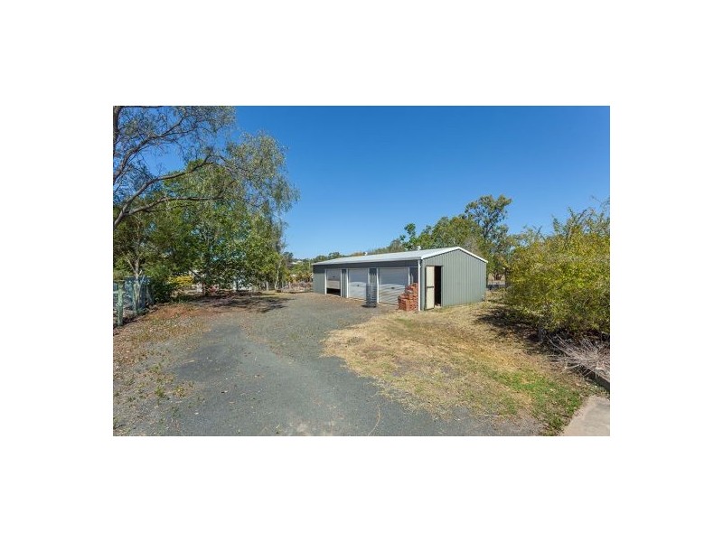 16 Stewart Street, Withcott QLD 4352