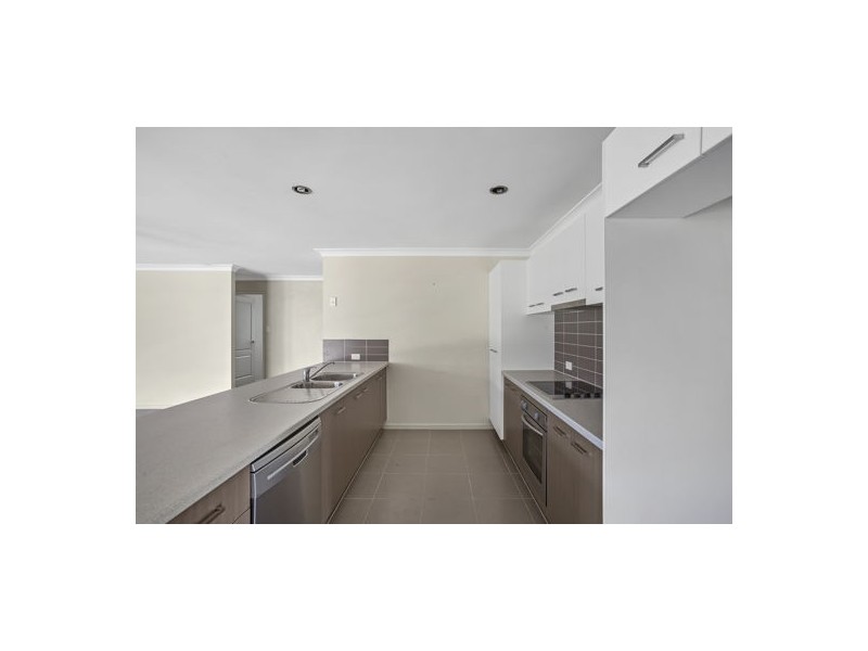 4 Carly Drive, Helidon QLD 4344