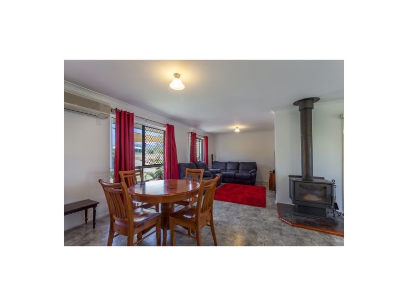 28 Parkridge Drive, Withcott QLD 4352