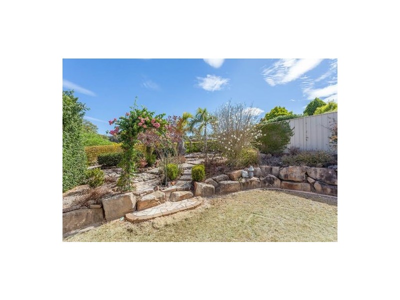 10 Debra Street, Withcott QLD 4352