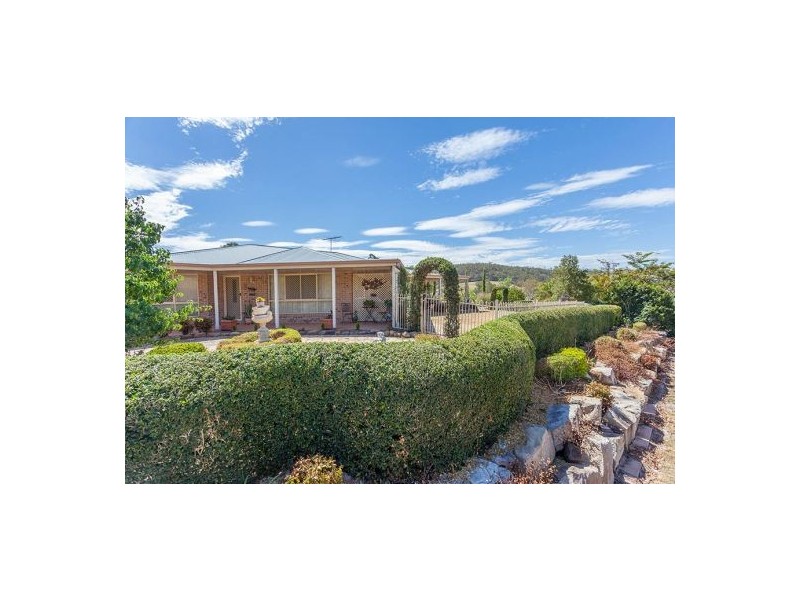 10 Debra Street, Withcott QLD 4352