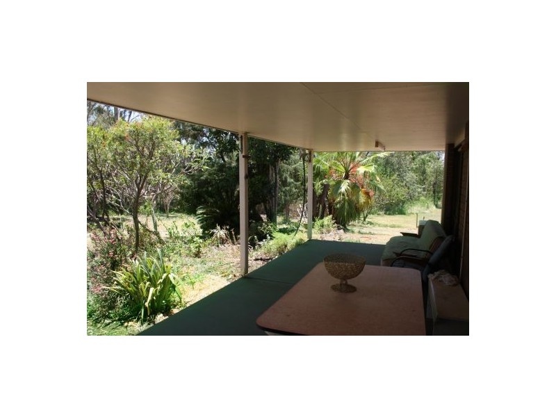 2 Bradton Court, Withcott QLD 4352