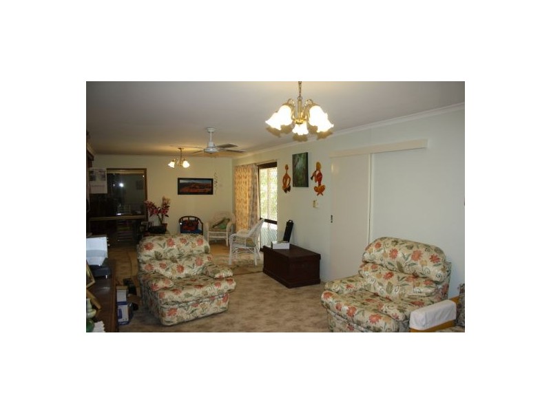 2 Bradton Court, Withcott QLD 4352