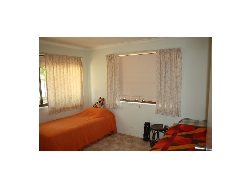 2 Bradton Court, Withcott QLD 4352