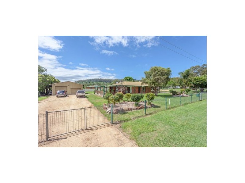 4 Elizabeth Street, Withcott QLD 4352