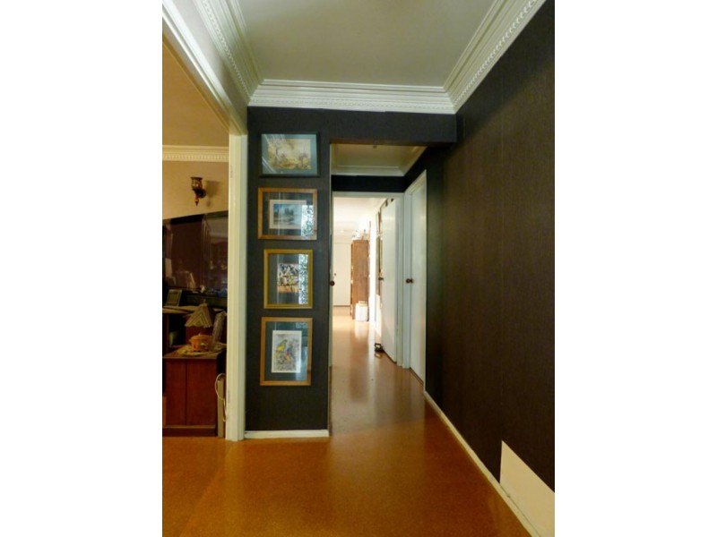 8 Pinnell Road, Crows Nest QLD 4355