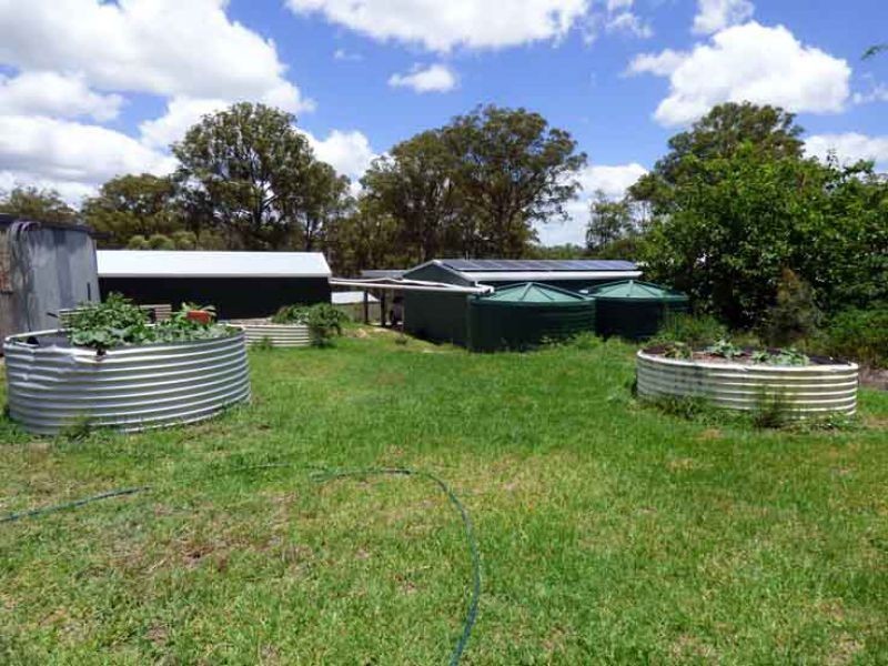 8 Pinnell Road, Crows Nest QLD 4355