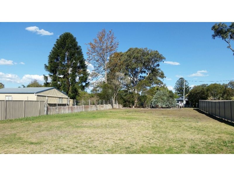 4 Park Lane, Crows Nest QLD 4355