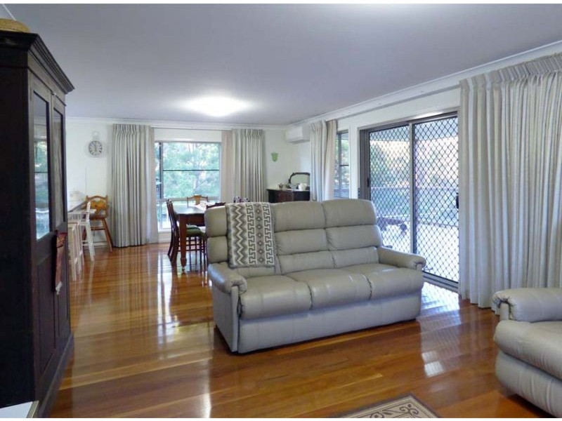 14A Esk Street, Crows Nest QLD 4355