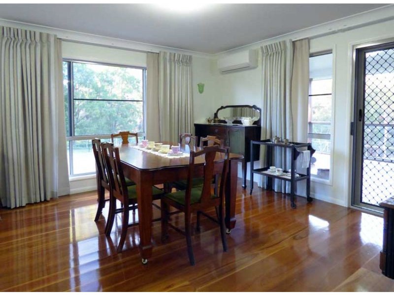 14A Esk Street, Crows Nest QLD 4355