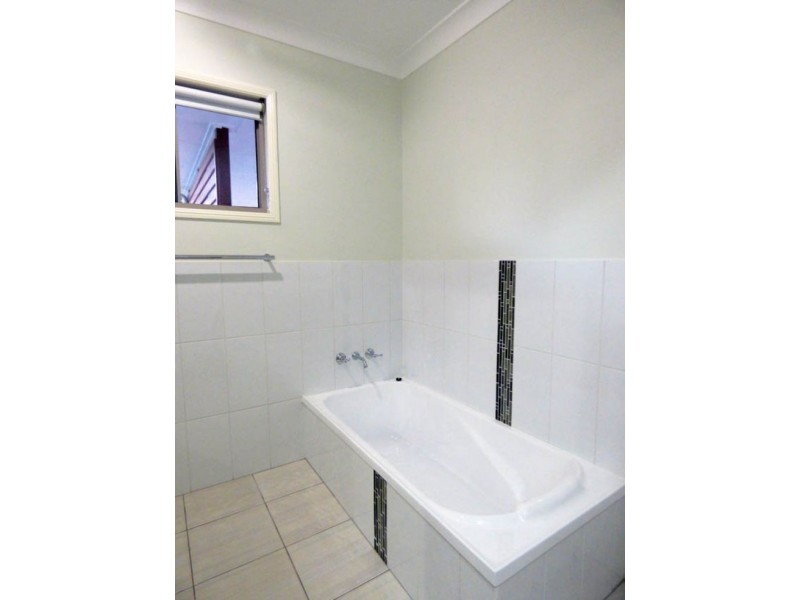 14A Esk Street, Crows Nest QLD 4355