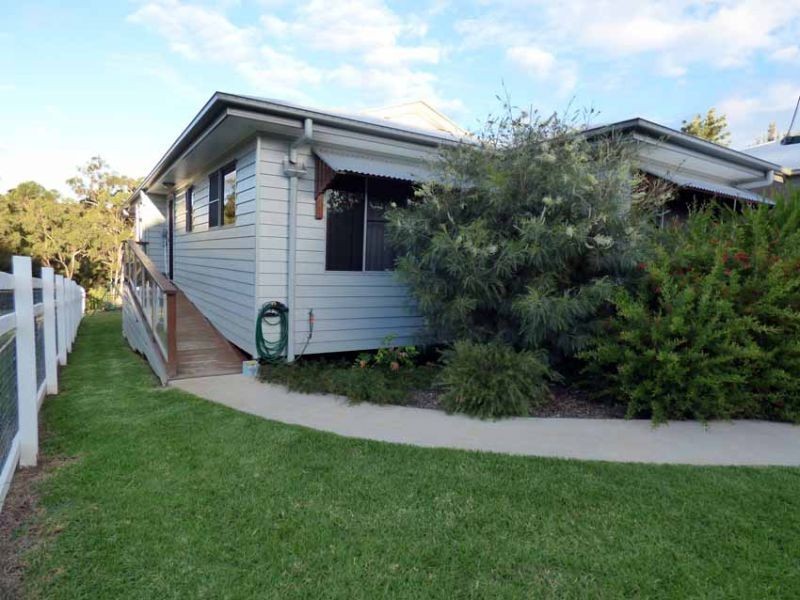 14A Esk Street, Crows Nest QLD 4355