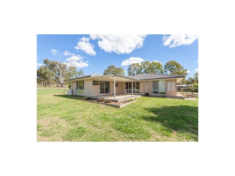 11 Thursa Street, Murphys Creek QLD 4352