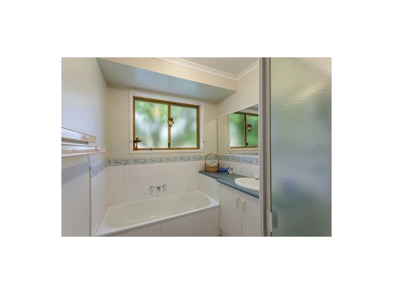 23 School Street, Helidon QLD 4344