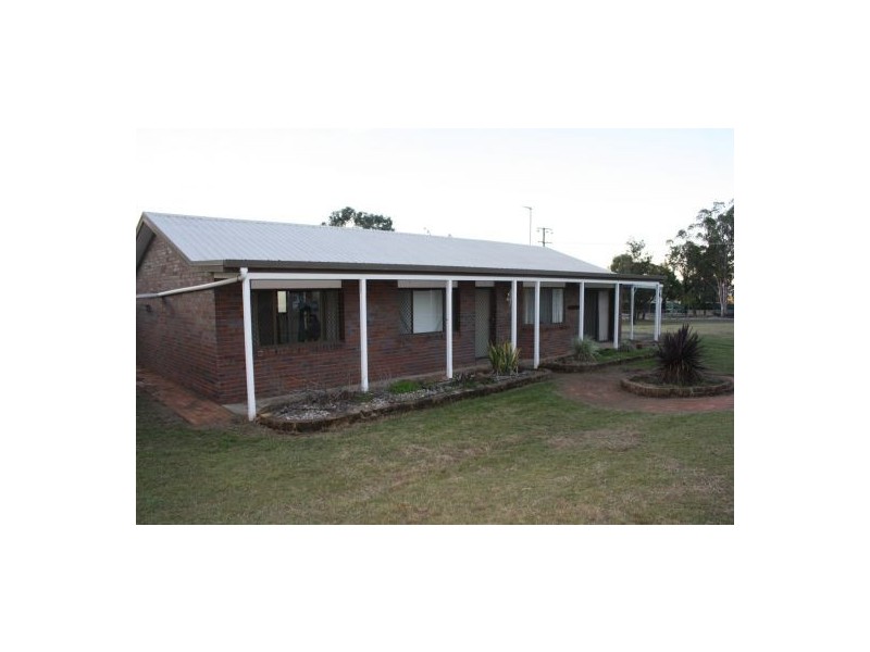 1 Vista Court, Withcott QLD 4352