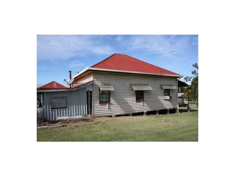 20 Arthur Street, Helidon QLD 4344