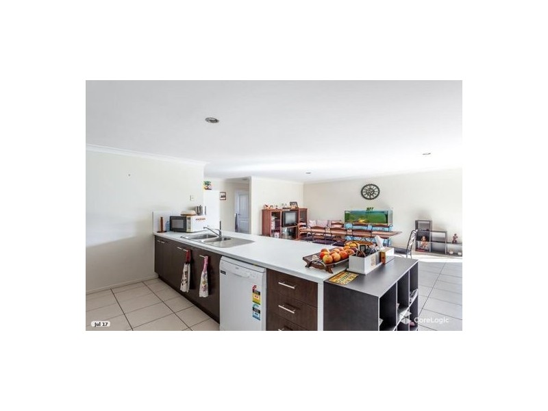 7 Carly Drive, Helidon QLD 4344