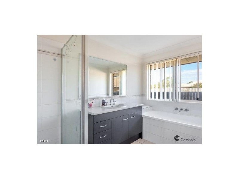 7 Carly Drive, Helidon QLD 4344