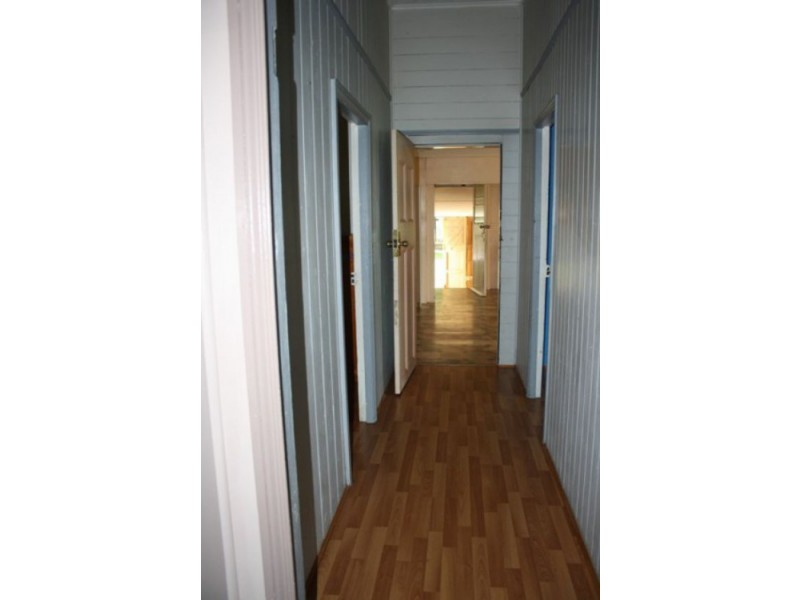 24 Station Street, Helidon QLD 4344