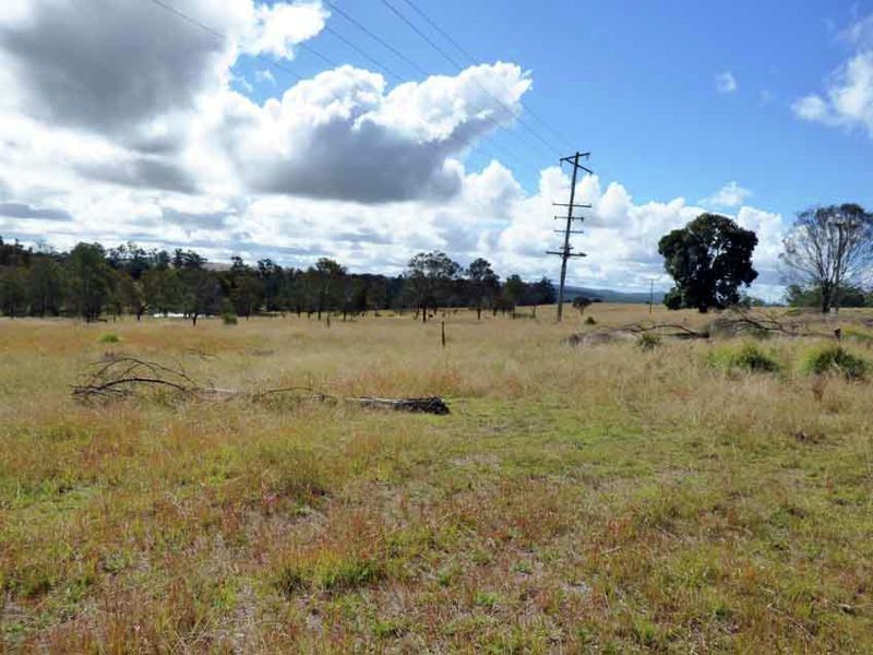 7802 New England Highway, Crows Nest QLD 4355