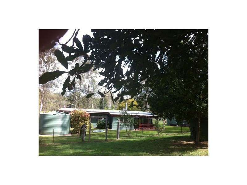 32 Connors Road, Grantham QLD 4347