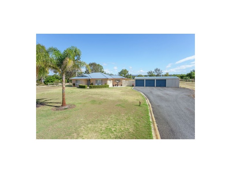 122 Helendale Drive, Helidon Spa QLD 4344