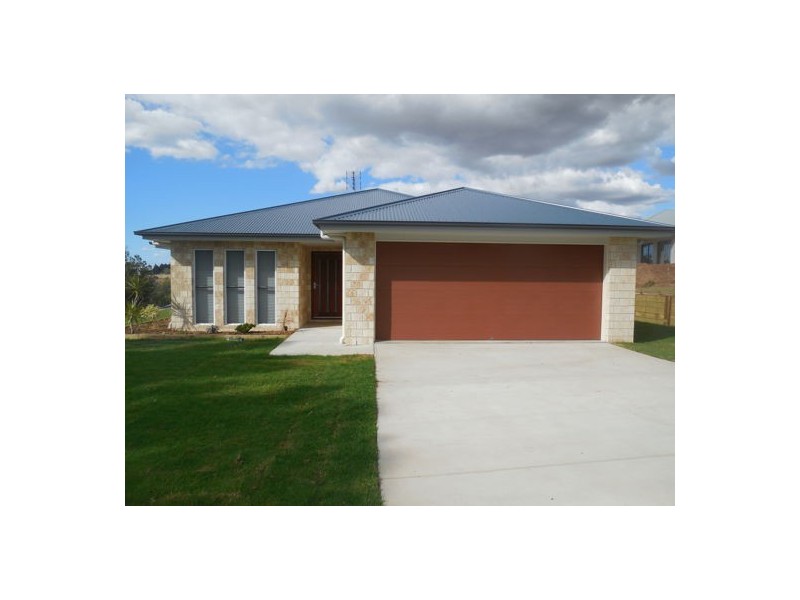 7 Dolleys Road, Withcott QLD 4352
