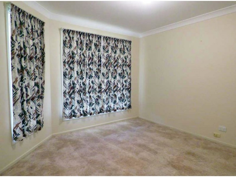 15 Park Road, Crows Nest QLD 4355