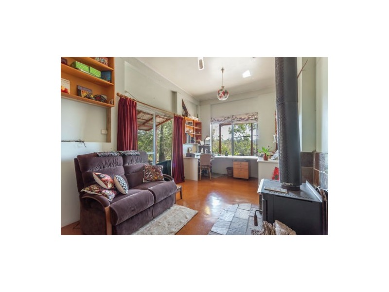 95 Six Mile Creek Road, Postmans Ridge QLD 4352