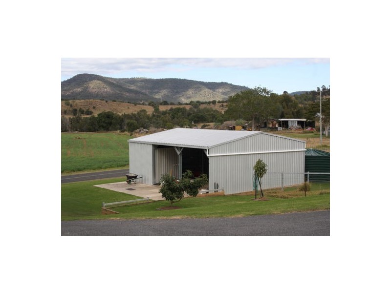 138 Topps Road, Flagstone Creek QLD 4344