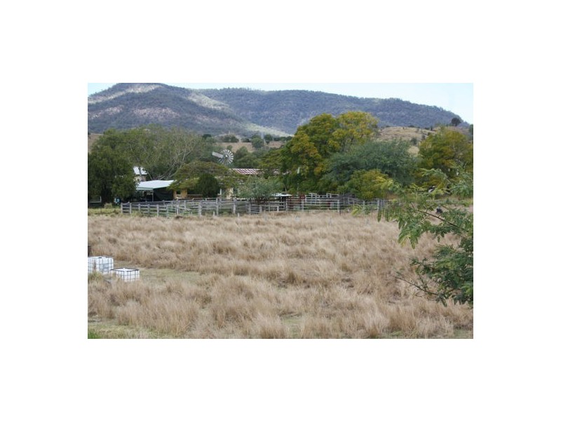 138 Topps Road, Flagstone Creek QLD 4344