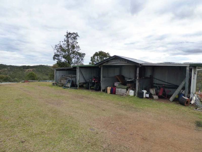 1128 Waterhole Gully Rd, Blackbutt QLD 4306