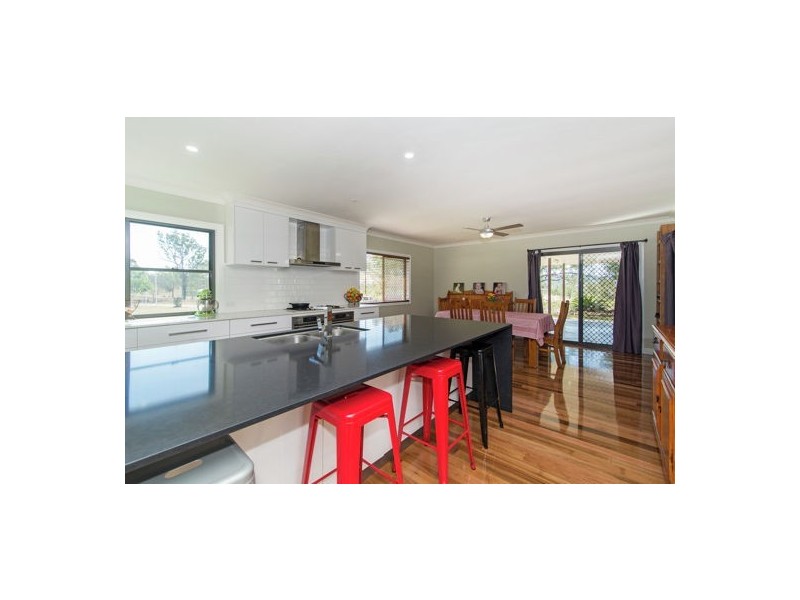 233 Flagstone Creek Rd, Carpendale QLD 4344