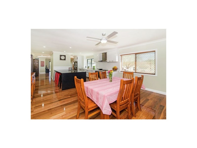 233 Flagstone Creek Rd, Carpendale QLD 4344