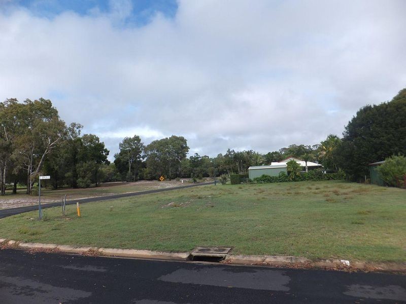 1 Grevillea Court, Woodgate QLD 4660