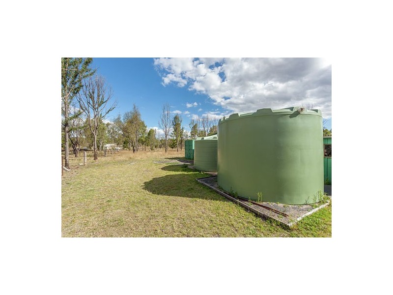 3 Connoles Rd, Postmans Ridge QLD 4352