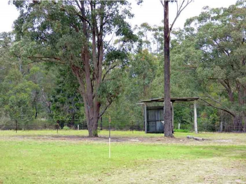 556 Back Creek Rd, Crows Nest QLD 4355