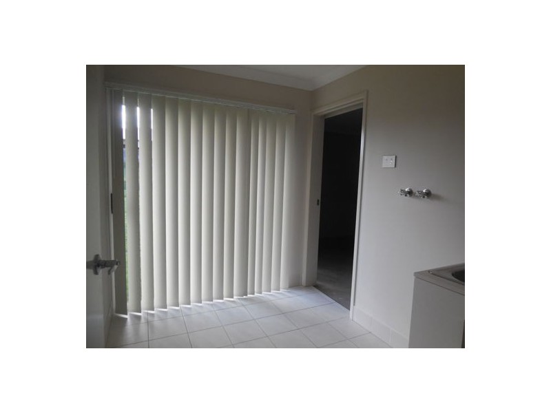 1 CASUARINA CRES, Withcott QLD 4352