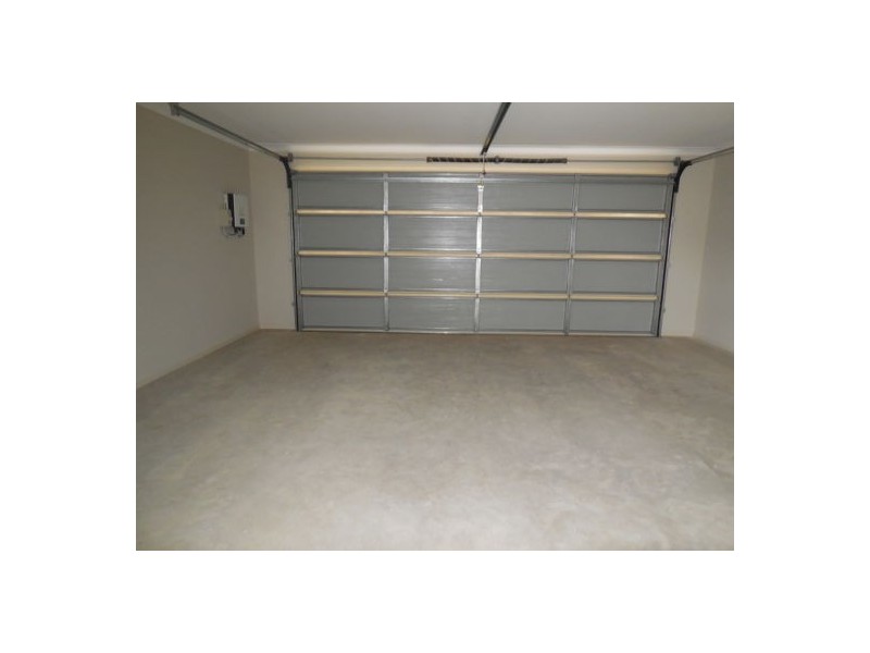 1 CASUARINA CRES, Withcott QLD 4352