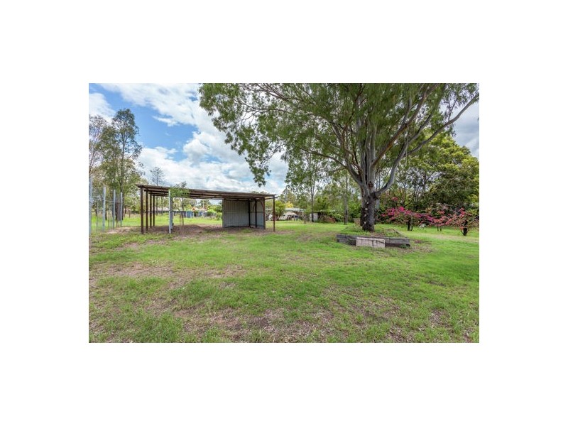 5 Russell Street, Helidon QLD 4344