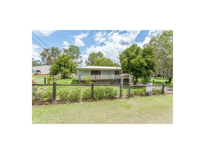 5 Russell Street, Helidon QLD 4344