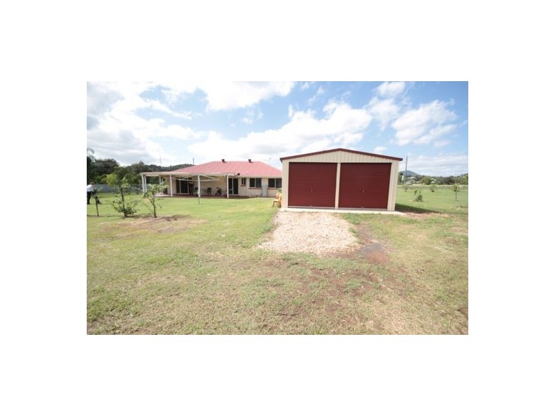 11 Bradton Court, Withcott QLD 4352