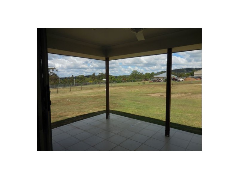 3 Casuarina Crescent, Withcott QLD 4352