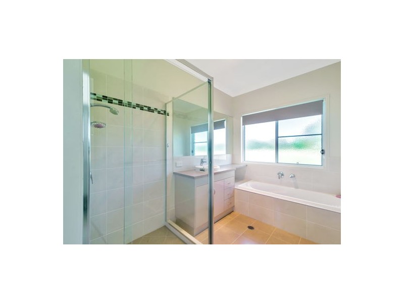 33 Portobello Road, Helidon Spa QLD 4344