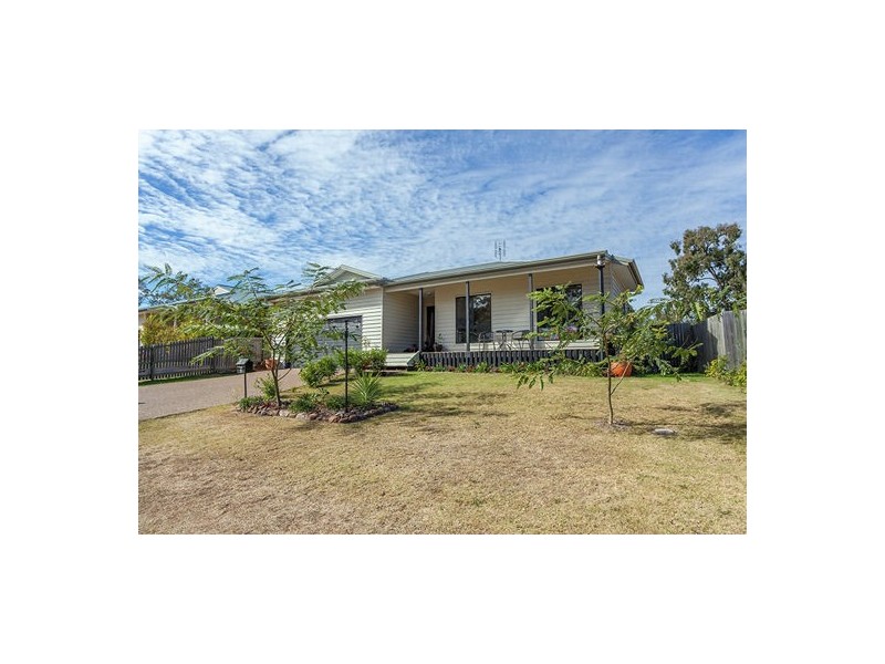 8 Carly Drive, Helidon QLD 4344