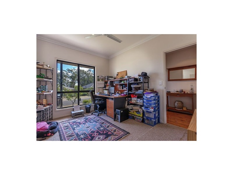 8 Carly Drive, Helidon QLD 4344