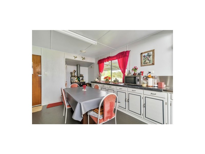 714 Fifteen Mile Road, Murphys Creek QLD 4352