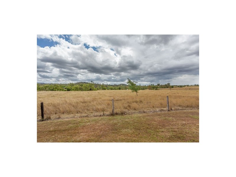 33 Church Rd, Blanchview QLD 4352