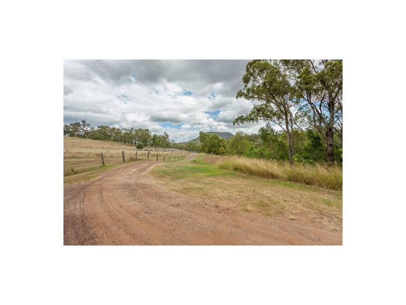 33 Church Rd, Blanchview QLD 4352