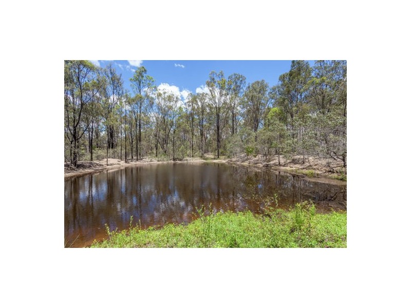 27 Squires Rd, Lockyer QLD 4344